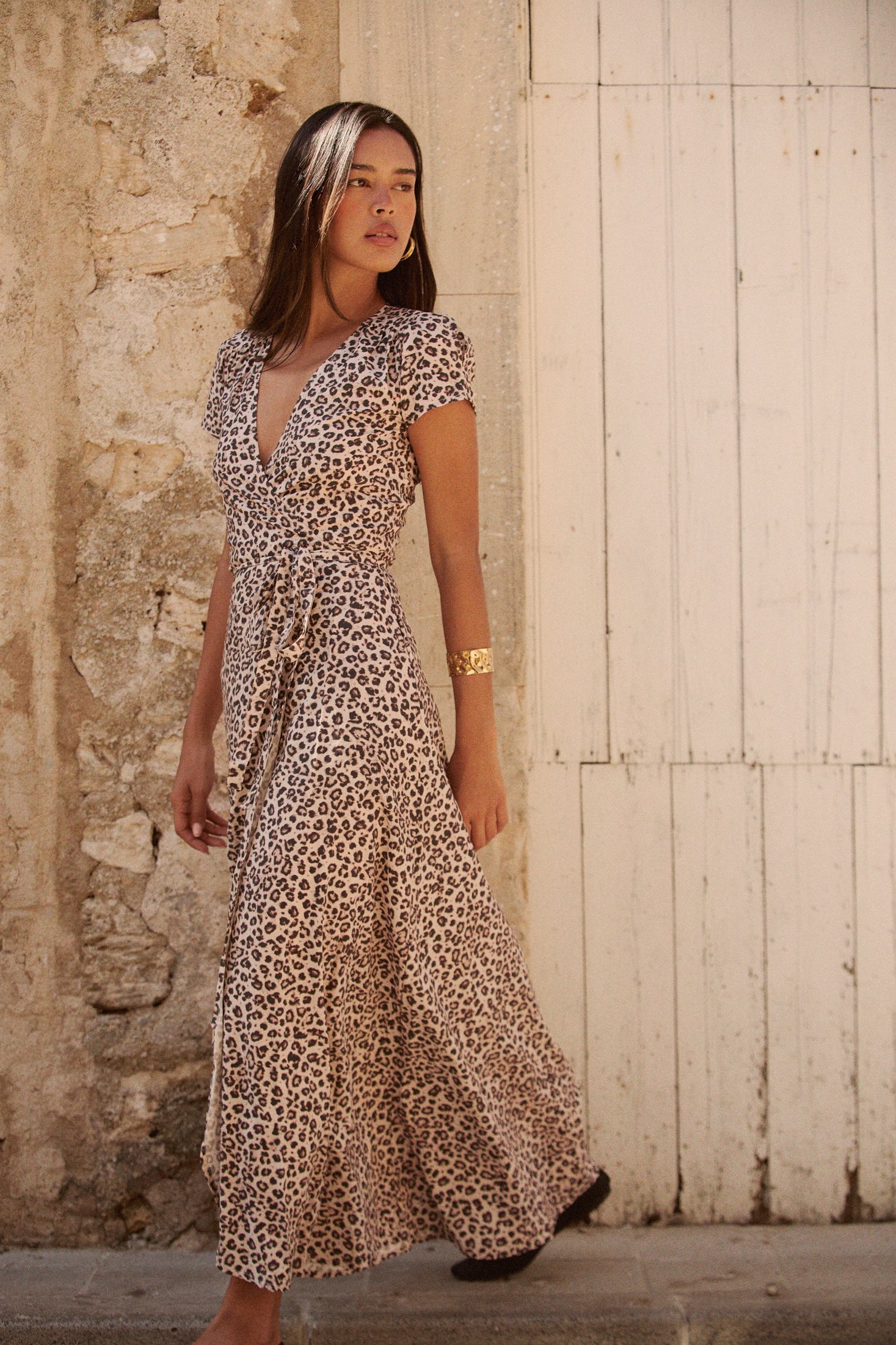 Alexa Maxi Wrap Dress | Snow Leopard — thumbnail 5