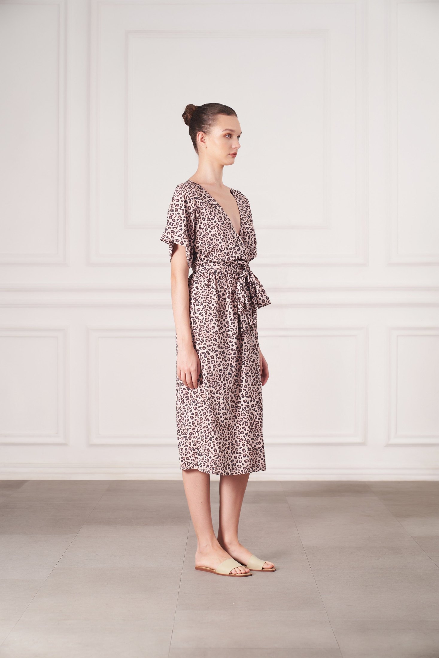 Melody Midi Dress | Snow Leopard — thumbnail 4