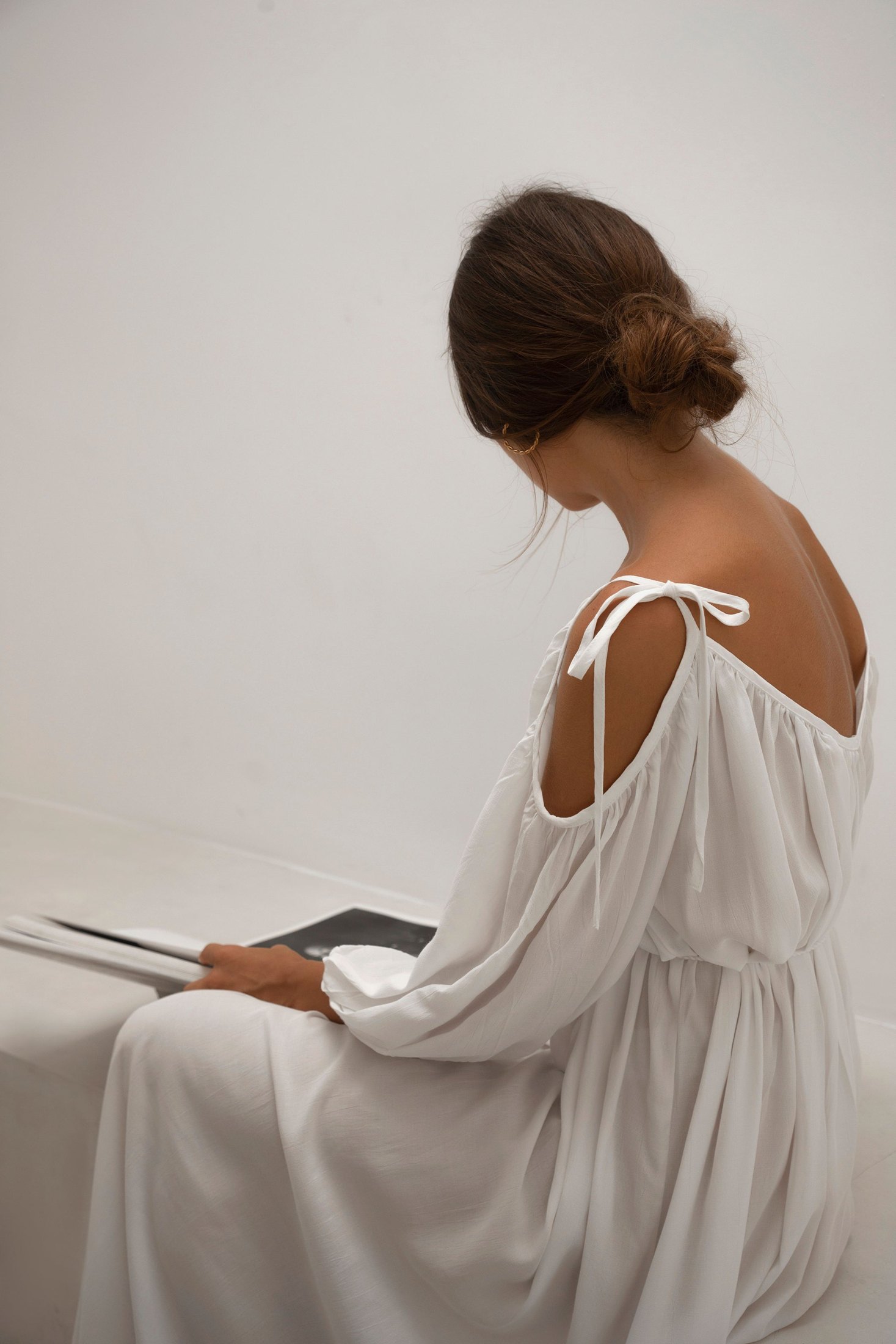 Willow Gown | White — thumbnail 5