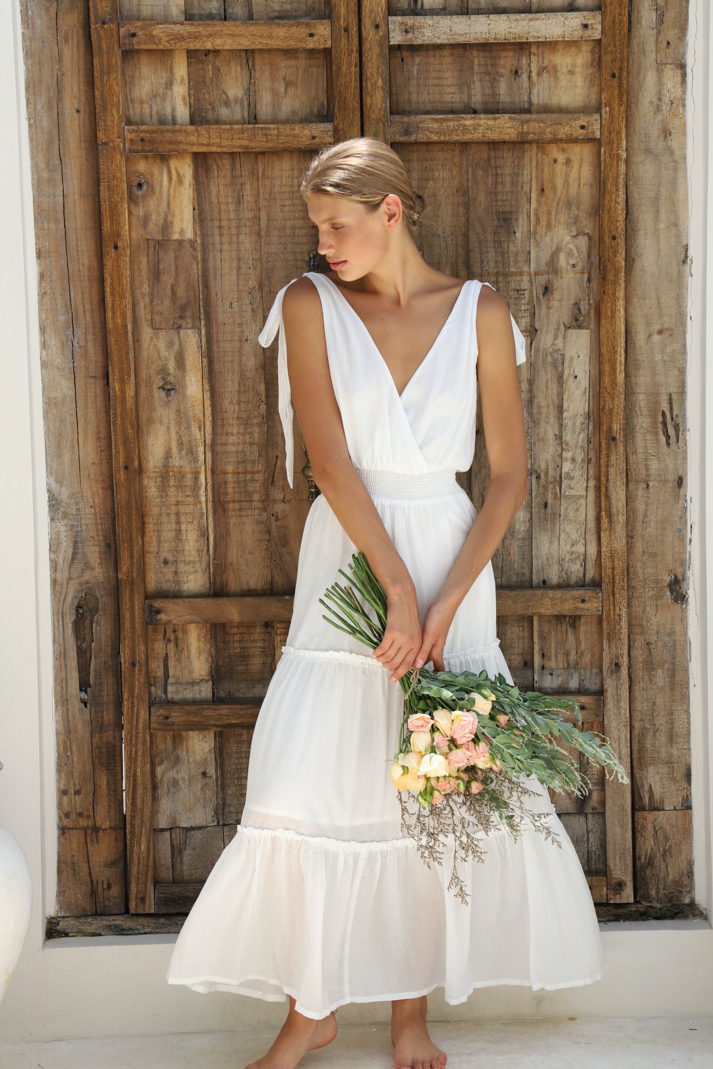 Isabella Gown | White — thumbnail 3